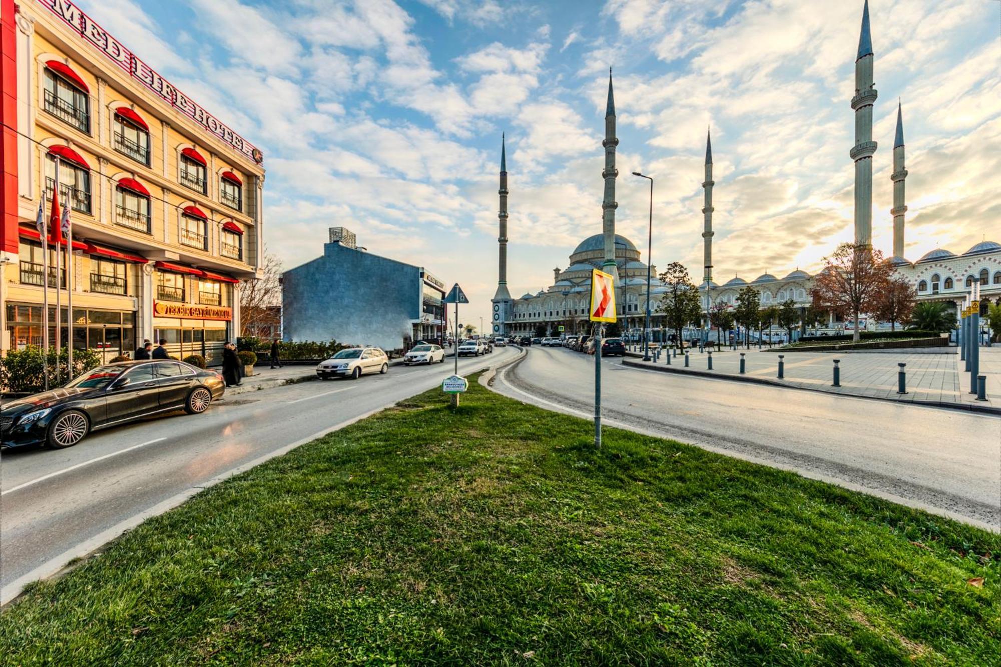 Med Life Hotel Istanbul Airport Arnavutkoy Exterior foto