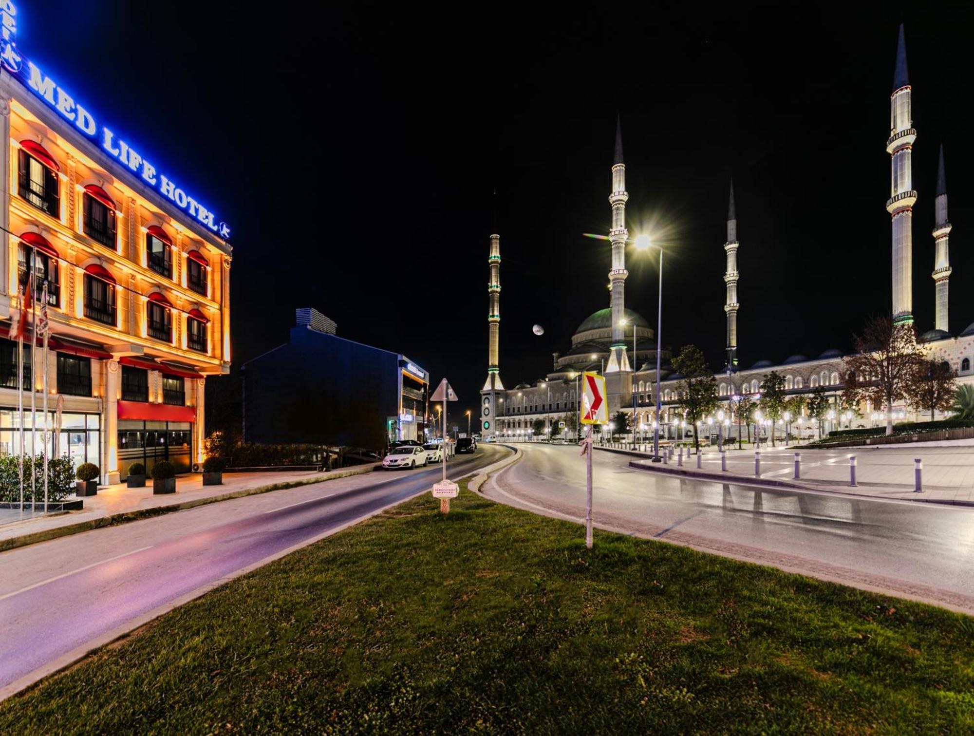 Med Life Hotel Istanbul Airport Arnavutkoy Exterior foto